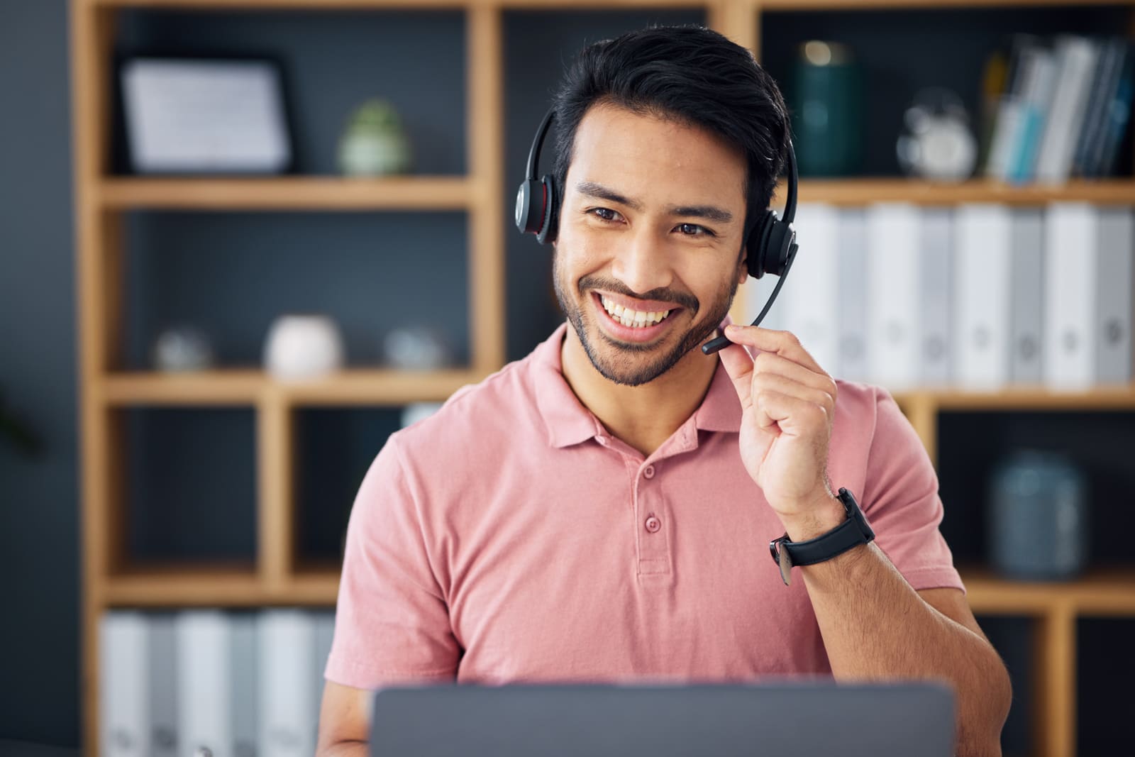 Kontakt PowerOn Connect Anrufdienst